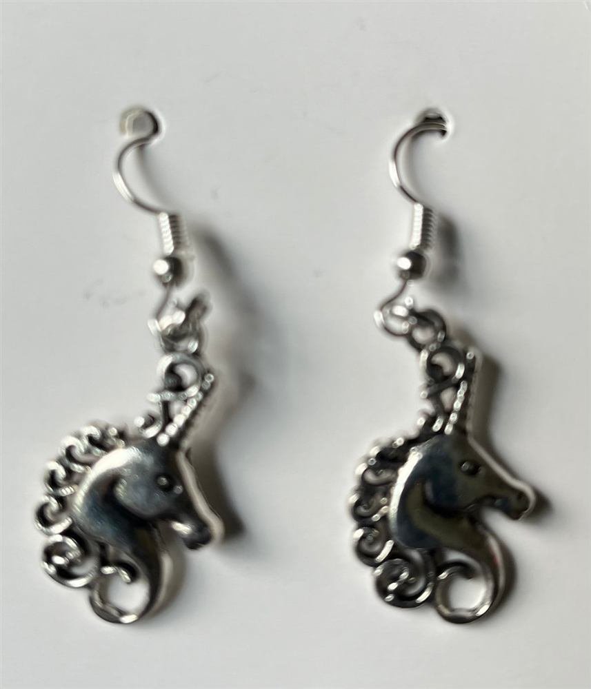 Unicorn Earrings & bracelet set, handmade by Wilhelmina St&ouml;cker